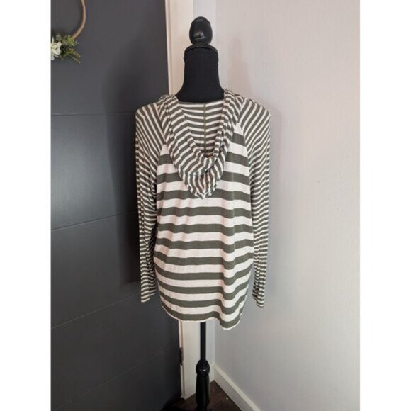 Cabi Playoff Hooded Blouse Lightweight Green and White Striped Hoodie Style 5731 - Picture 2 of 10